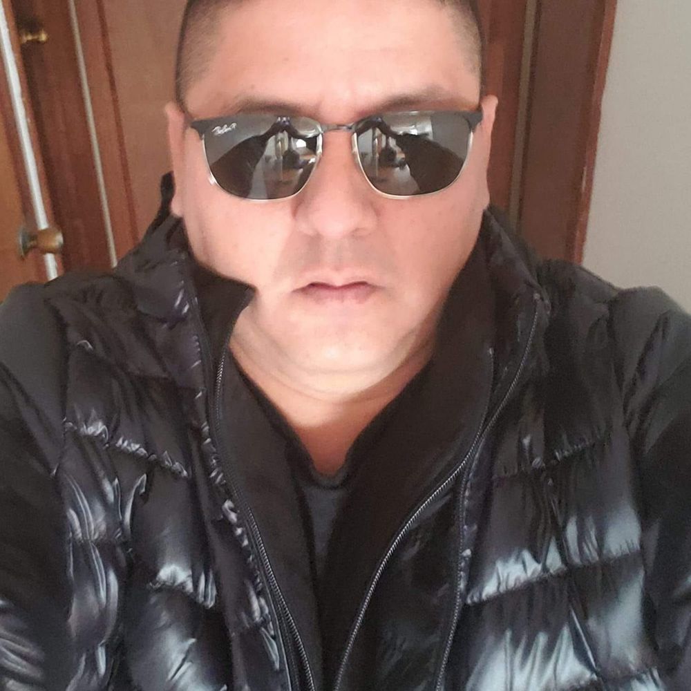 Meet your Posher, Juan